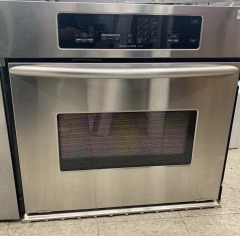 Stainless steel KitchenAid Superba oven